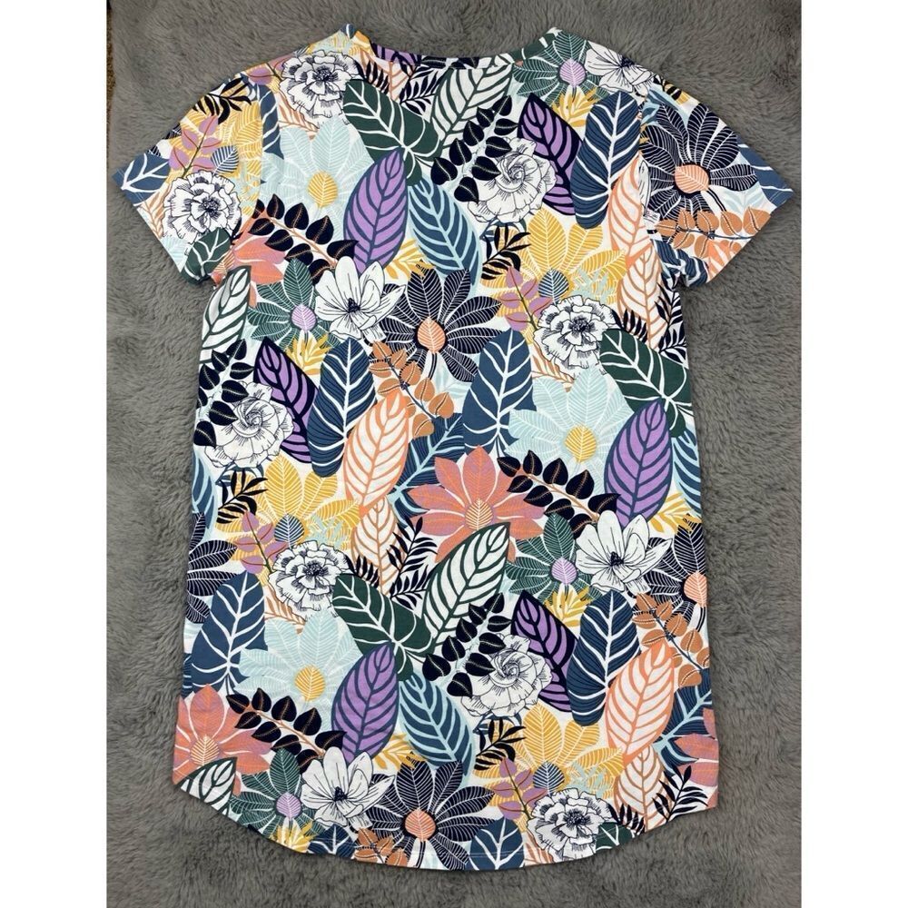Vera Bradley palm floral night gown - Picture 3 of 5